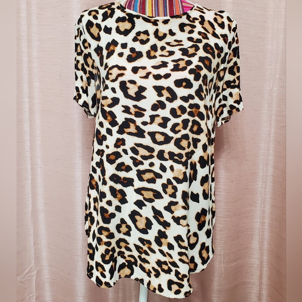 H&M Leopard Tunic Top 8 Split Hem